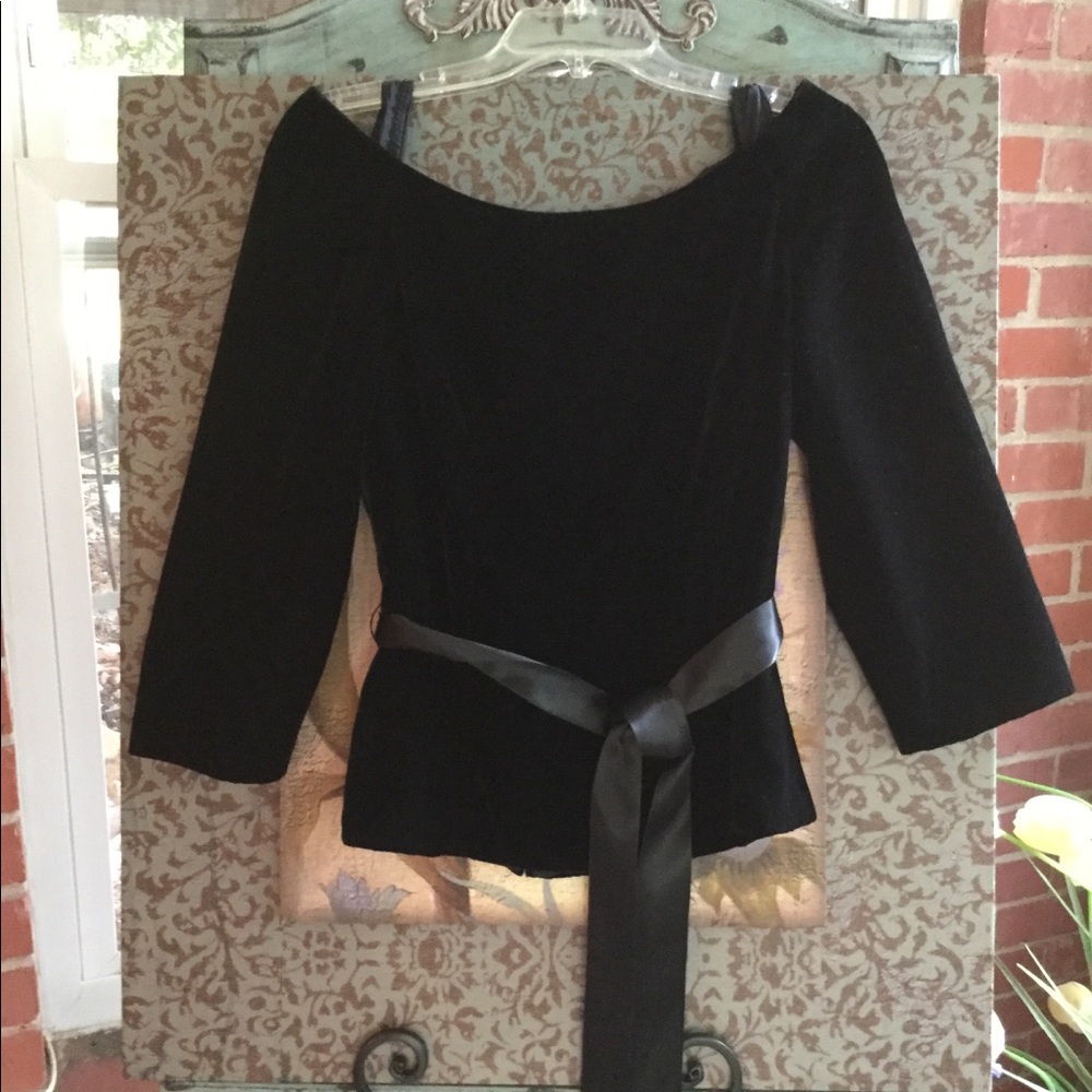 Victor Costa Black Velvet Top❣️